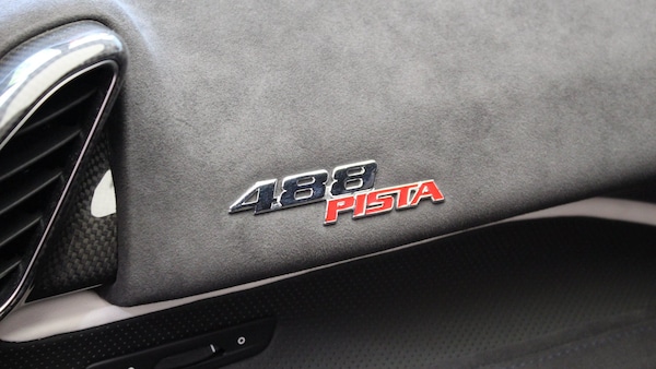 Used Ferrari 488 Pista 2019 for sale - 75641503: Photo 36