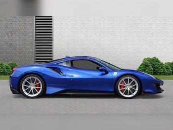 Used Ferrari 488 Pista 2019 for sale - 75641503: Photo