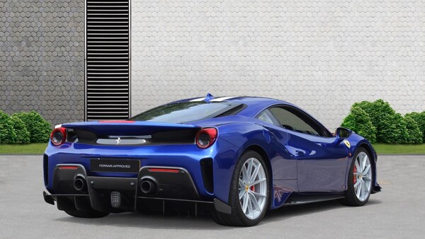 Used Ferrari 488 Pista 2019 for sale - 75641503: Photo 5