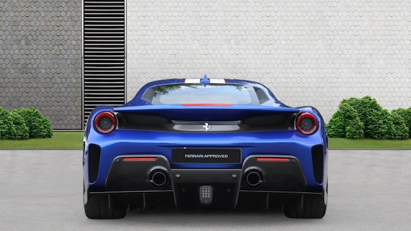 Used Ferrari 488 Pista 2019 for sale - 75641503: Photo 6