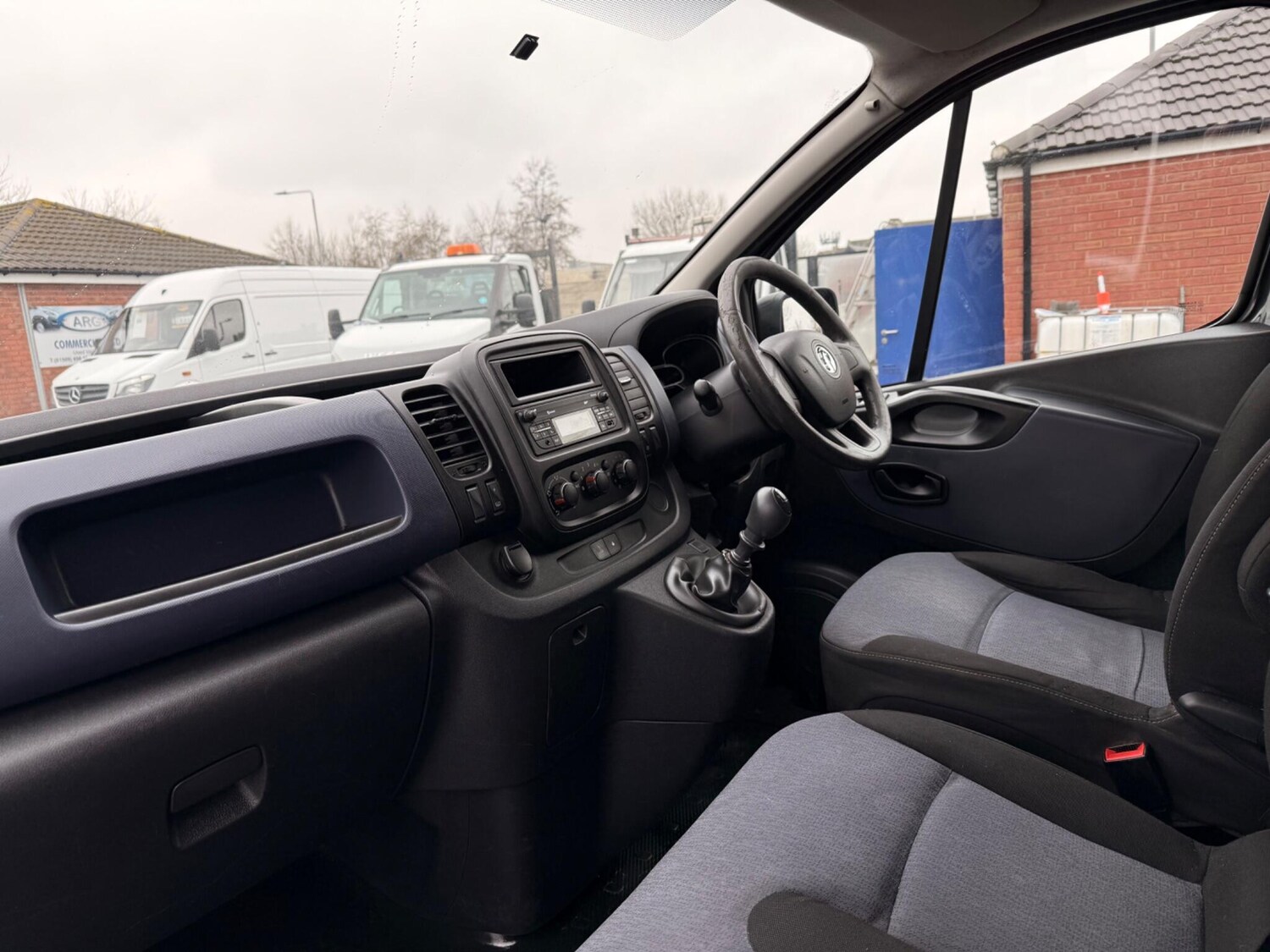 Used Vauxhall Vivaro for sale - 77612517: Photo 15