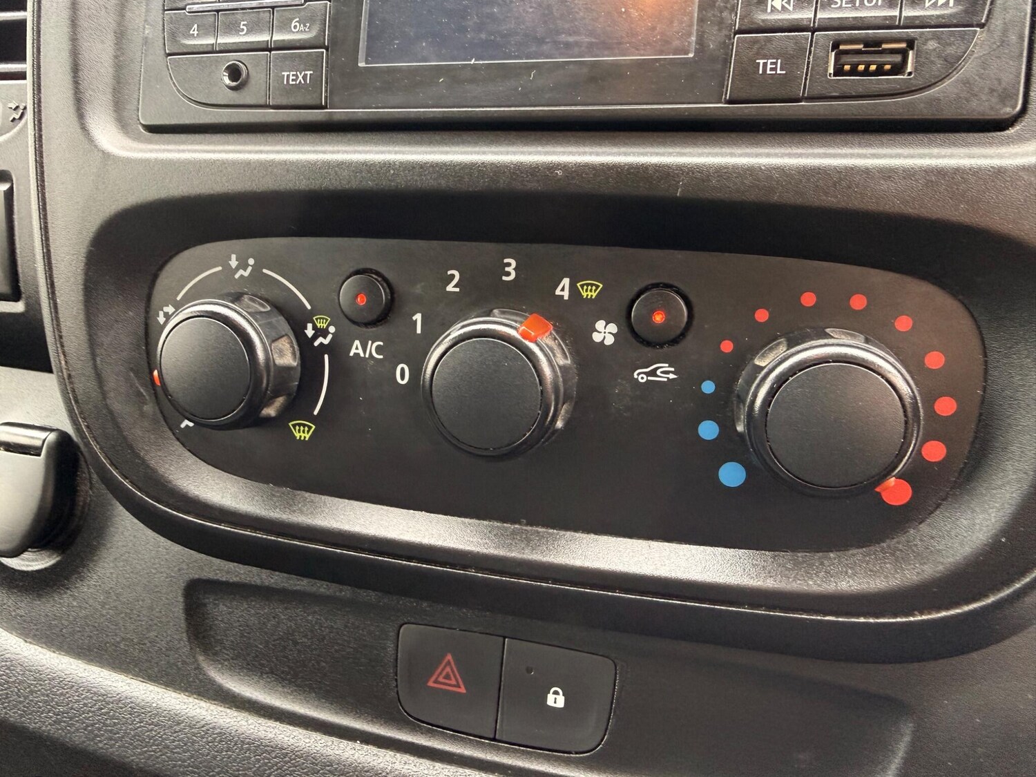 Used Vauxhall Vivaro for sale - 77612517: Photo 19