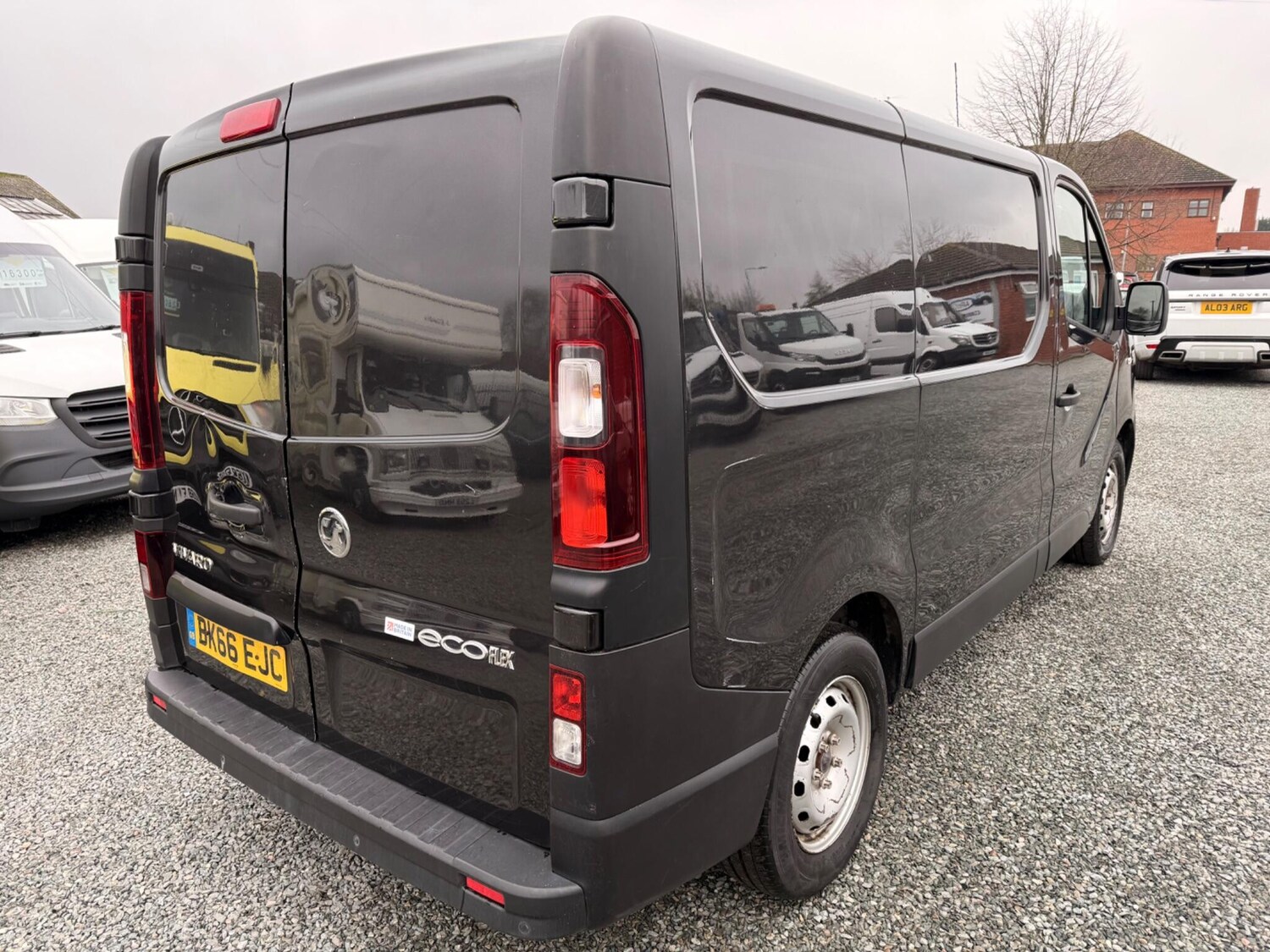 Used Vauxhall Vivaro for sale - 77612517: Photo 6