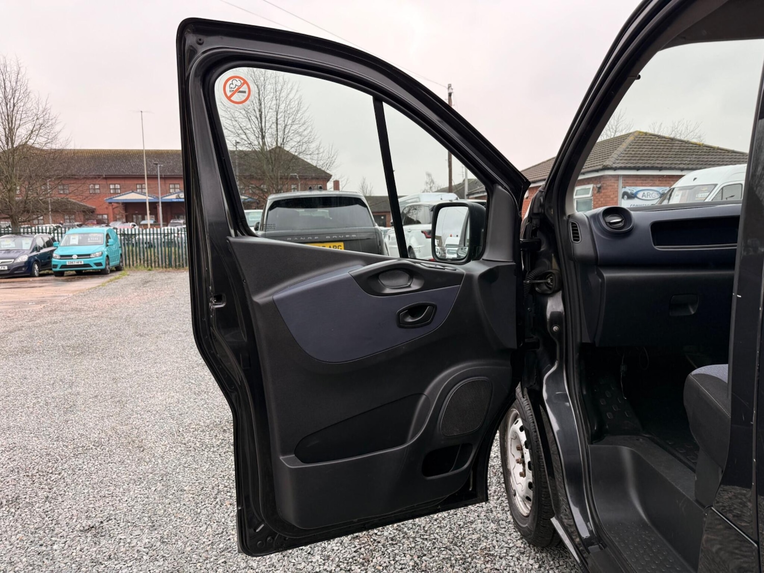 Used Vauxhall Vivaro 2016 for sale - 77510985: Photo 14