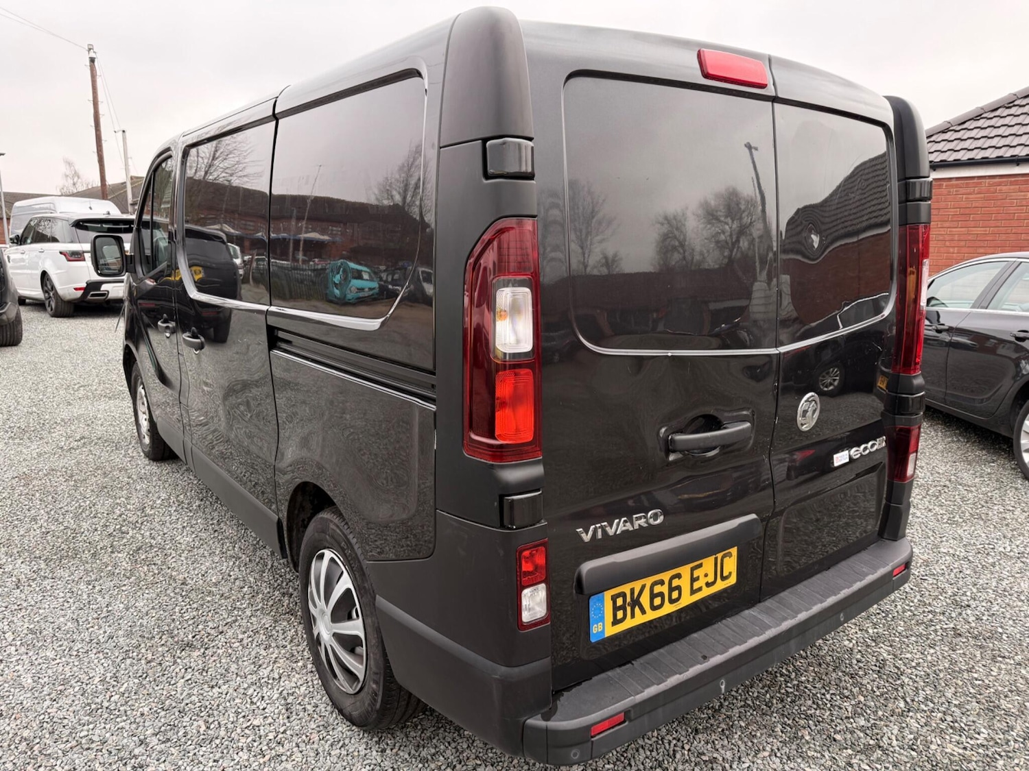 Used Vauxhall Vivaro 2016 for sale - 77510985: Photo 8