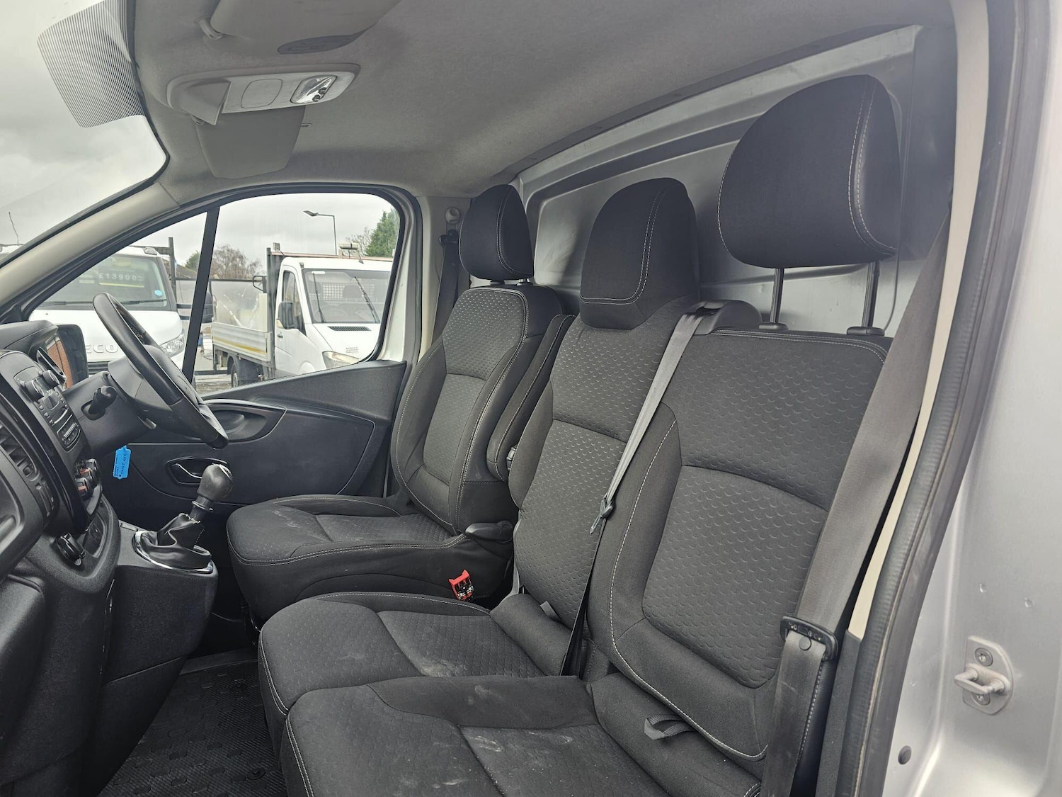 Used Vauxhall Vivaro 2017 for sale - 77598499: Photo 13