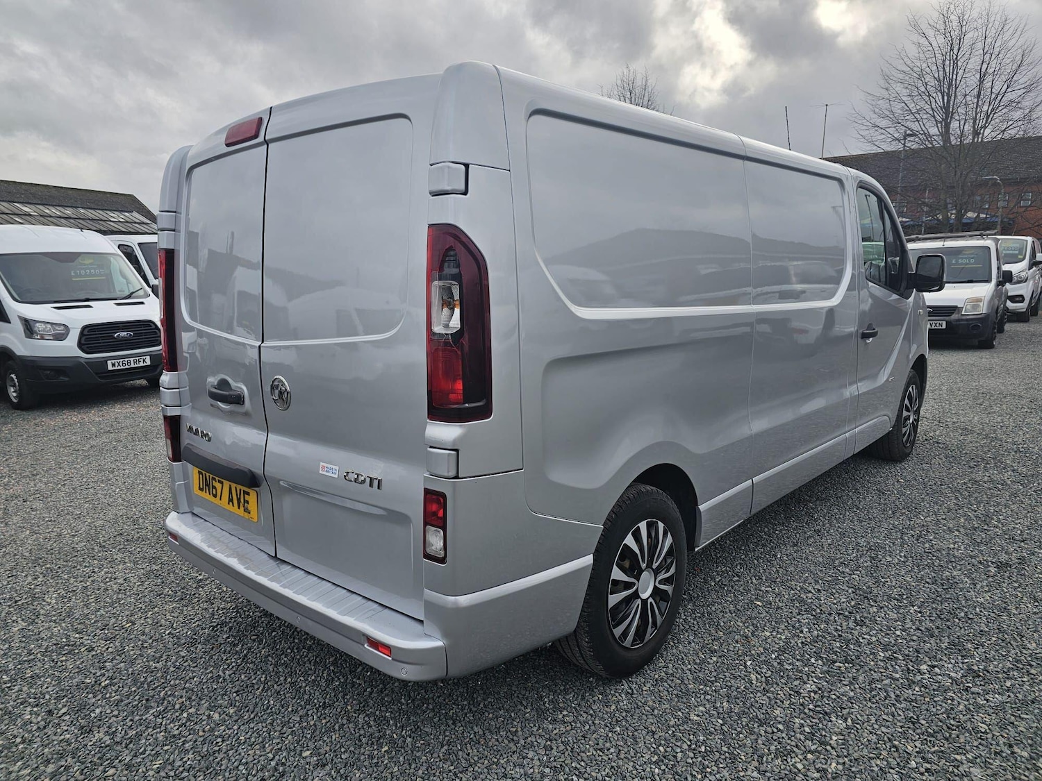 Used Vauxhall Vivaro 2017 for sale - 77598499: Photo 6