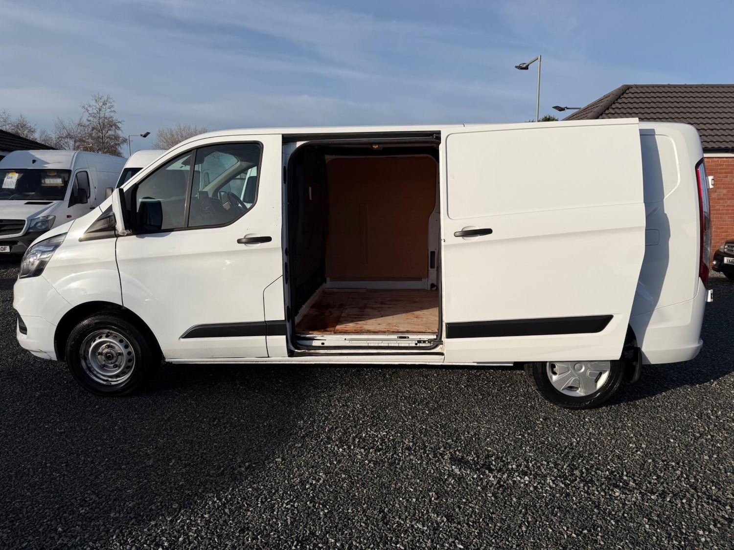 Used Ford Transit Custom 2021 for sale - 77442181: Photo 2