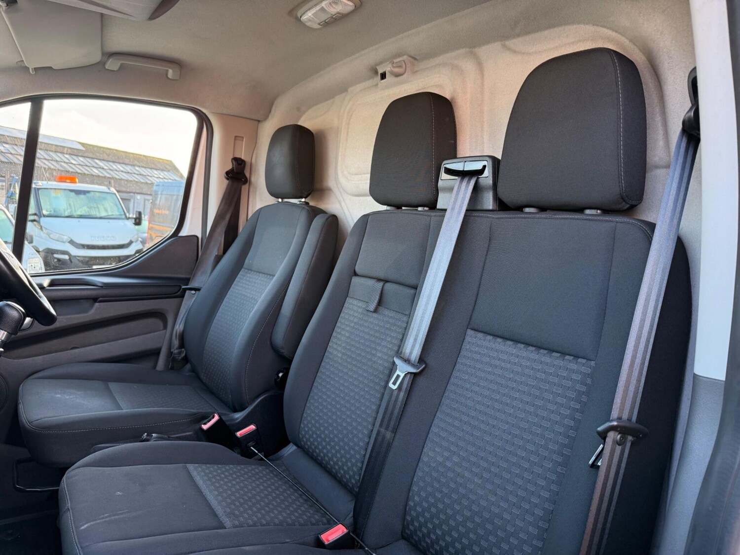Used Ford Transit Custom 2021 for sale - 77442181: Photo 25