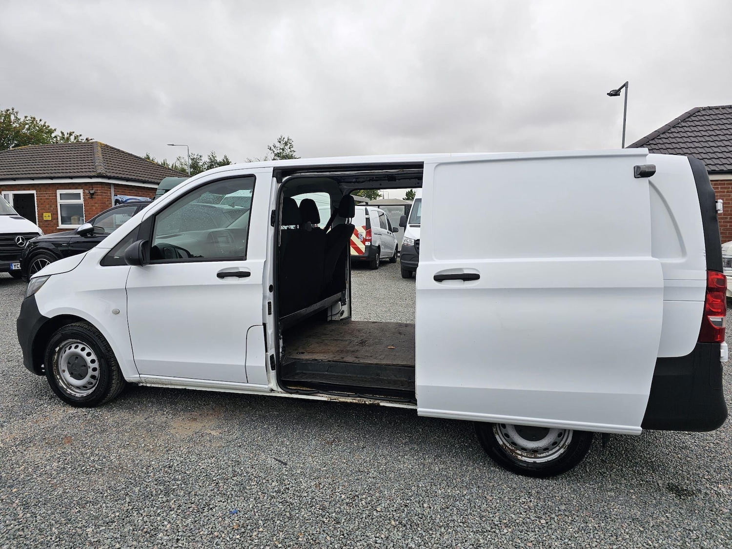 Used Mercedes-Benz Vito 2019 for sale - 77510553: Photo 10