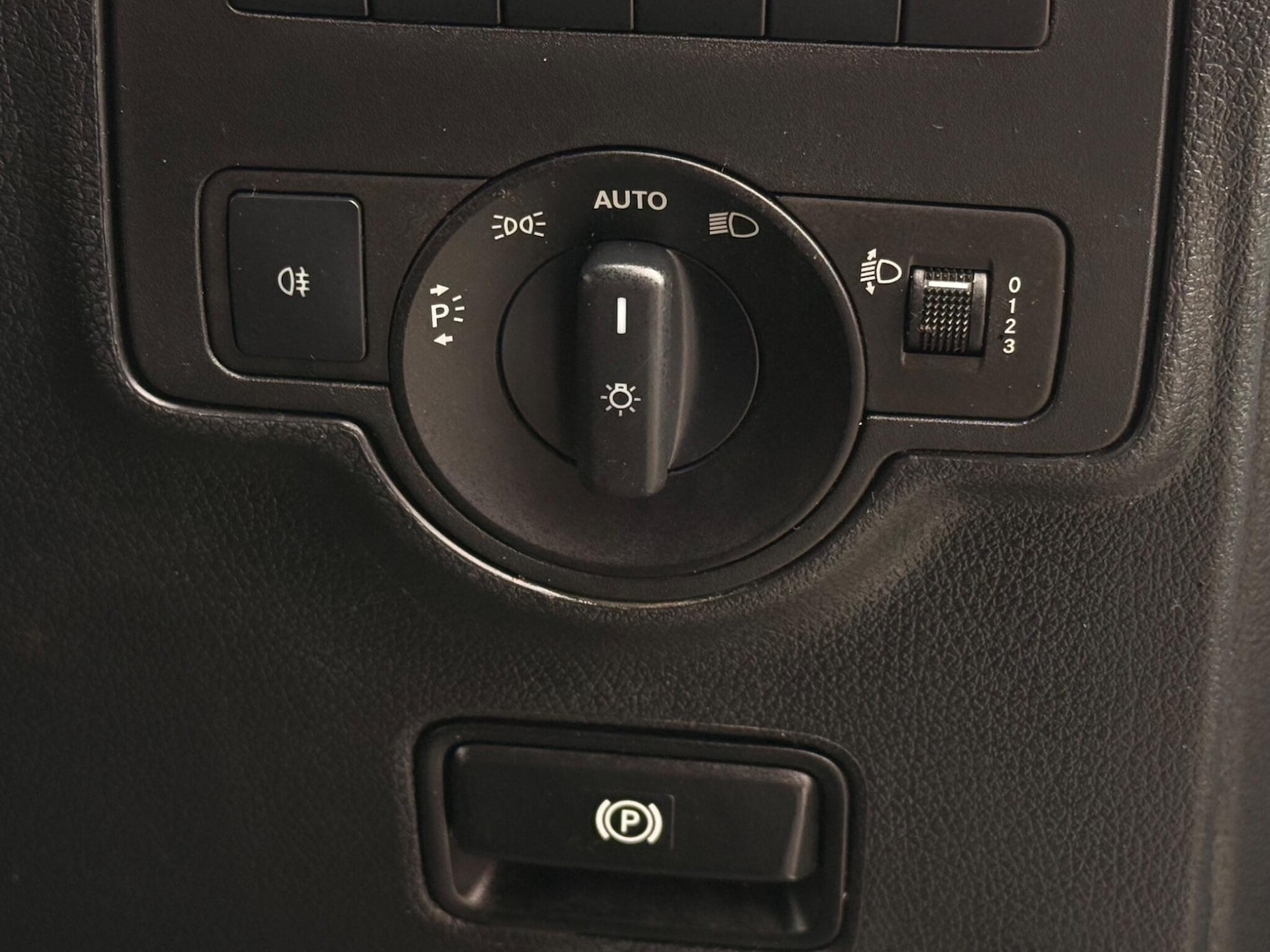 Used Mercedes-Benz Vito 2019 for sale - 77510553: Photo 38