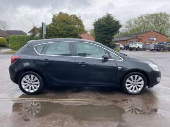 2012 - 1.7 CDTi 16V ecoFLEX SE [125] 5dr