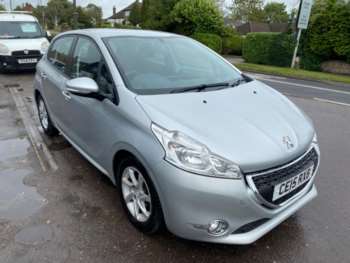Used Peugeot 208 2015 for sale - 73856024: Photo