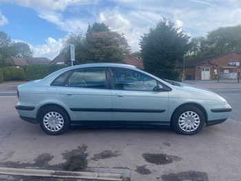 2003 - 2.0 HDi LX * LAST OWNER 22 YEARS * COMPREHENSIVE SERVICE HISTORY * 5-Door