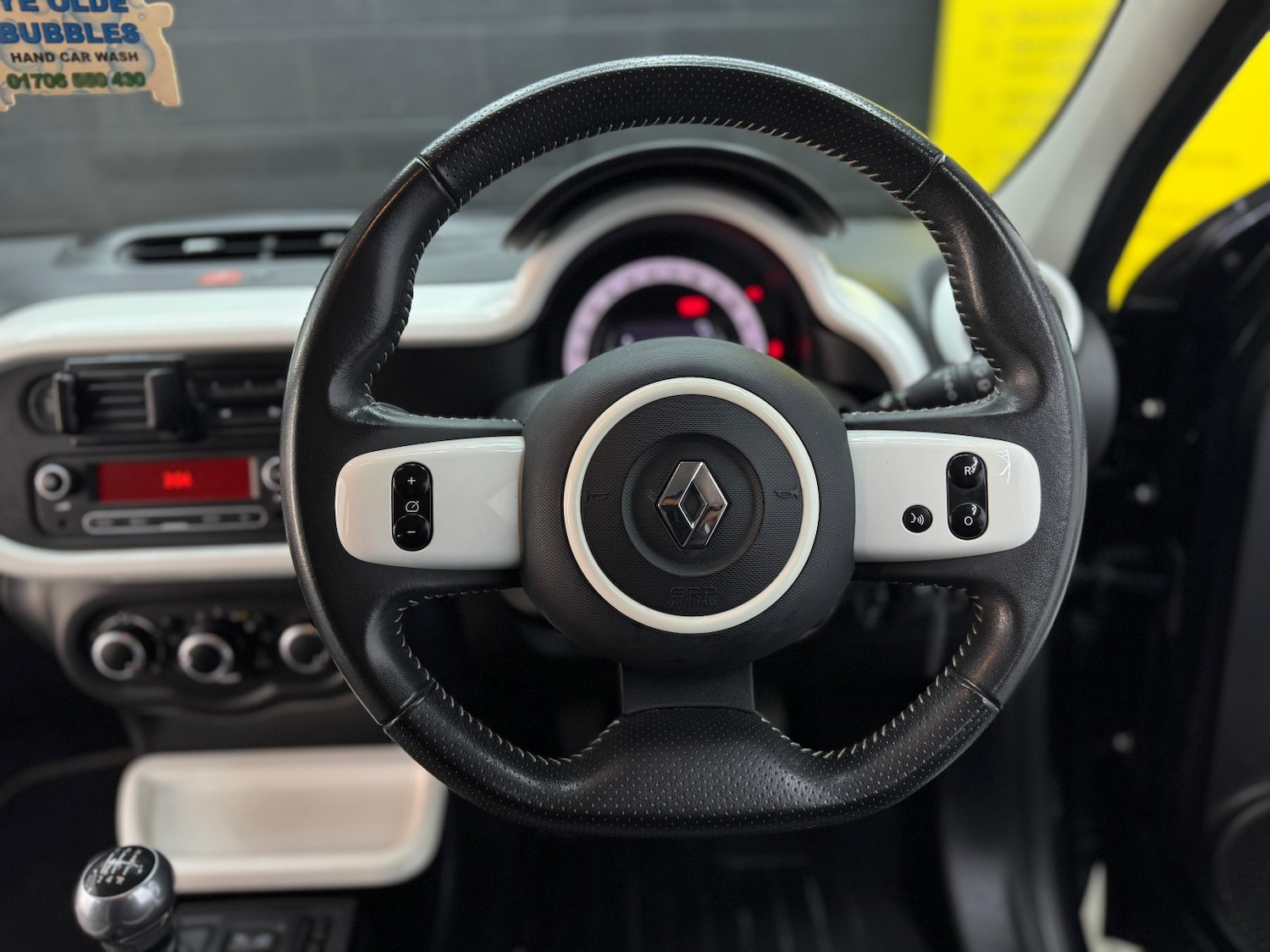 Used Renault Twingo 2015 for sale - 77145161: Photo 17