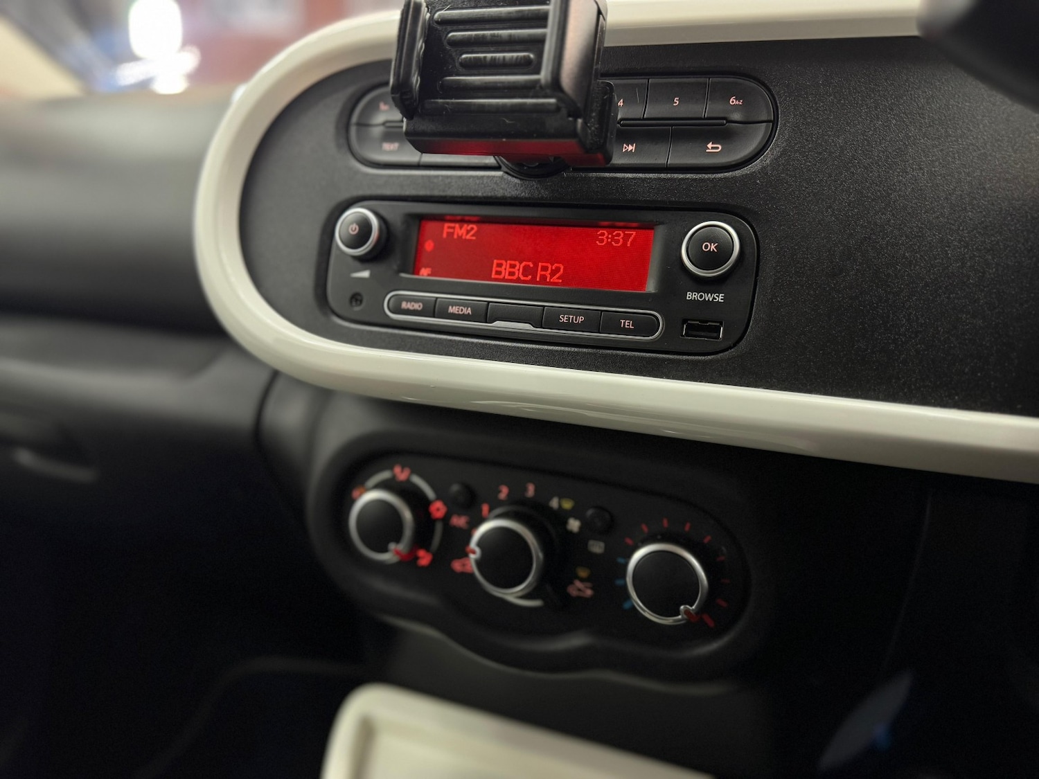 Used Renault Twingo 2015 for sale - 77145161: Photo 31