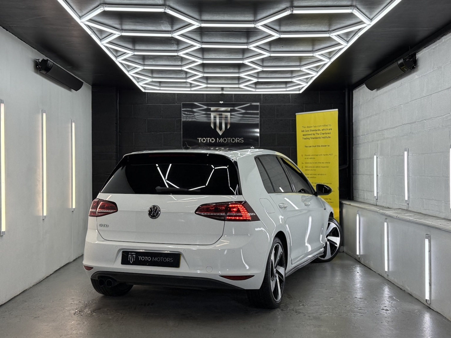 Used Volkswagen Golf 2014 for sale - 76517760: Photo 15