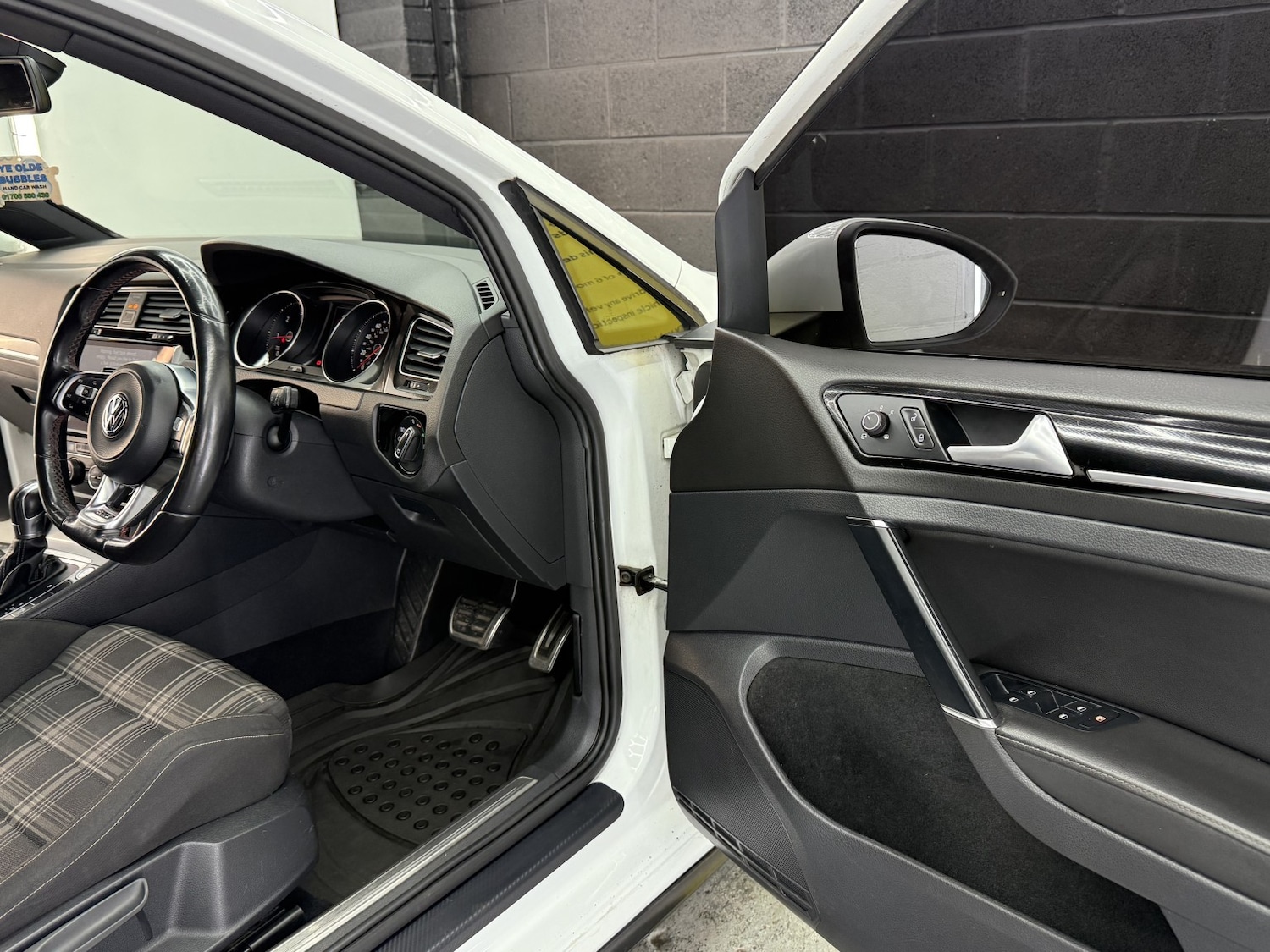 Used Volkswagen Golf 2014 for sale - 76517760: Photo 21