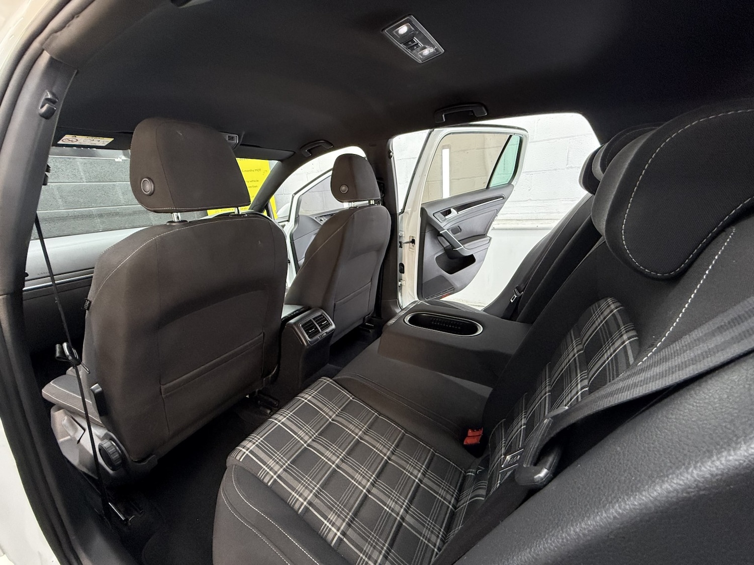 Used Volkswagen Golf 2014 for sale - 76517760: Photo 41