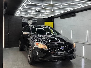 Used Volvo XC60 2015 for sale - 76198525: Photo