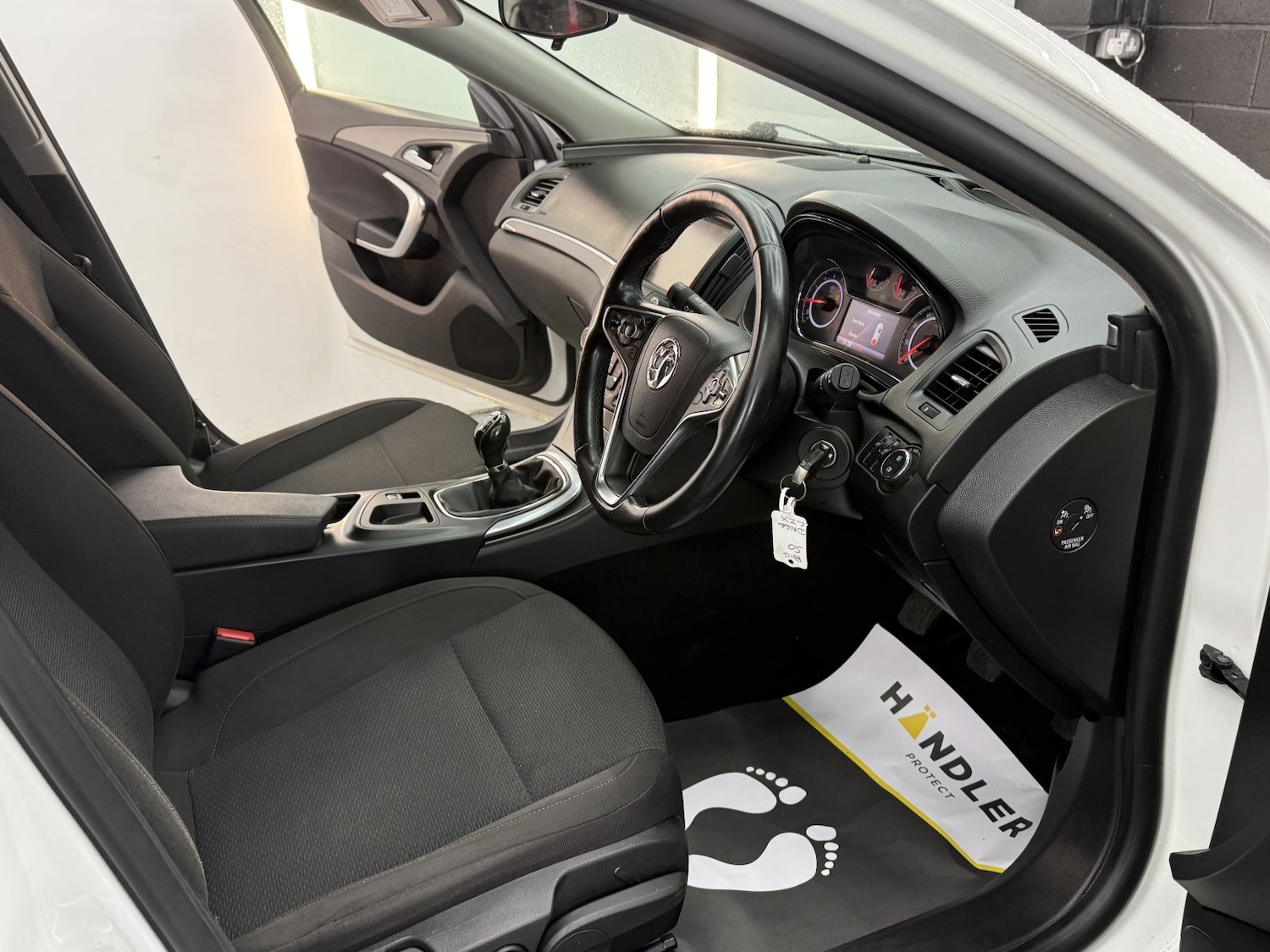 Used Vauxhall Insignia 2016 for sale - 77319838: Photo 16