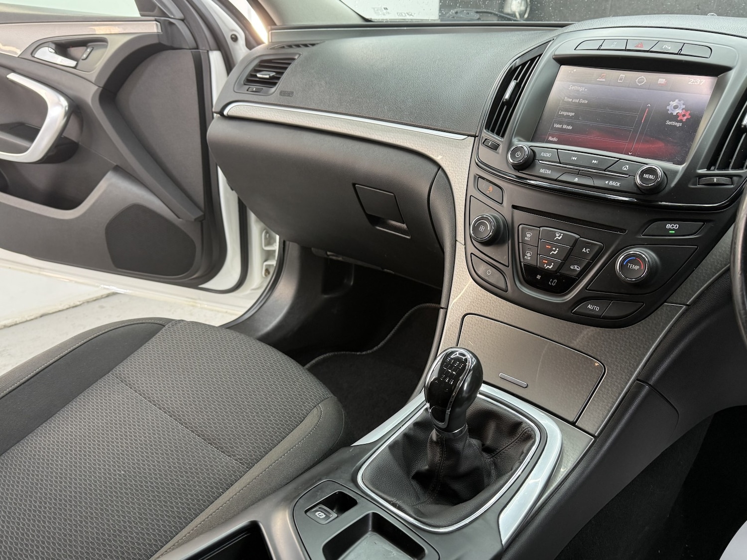 Used Vauxhall Insignia 2016 for sale - 77319838: Photo 21