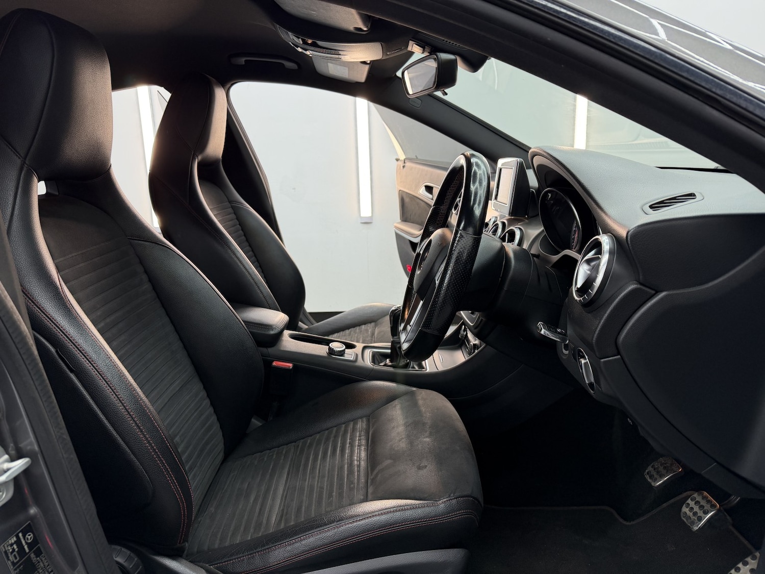 Used Mercedes-Benz CLA 2013 for sale - 77802638: Photo 26