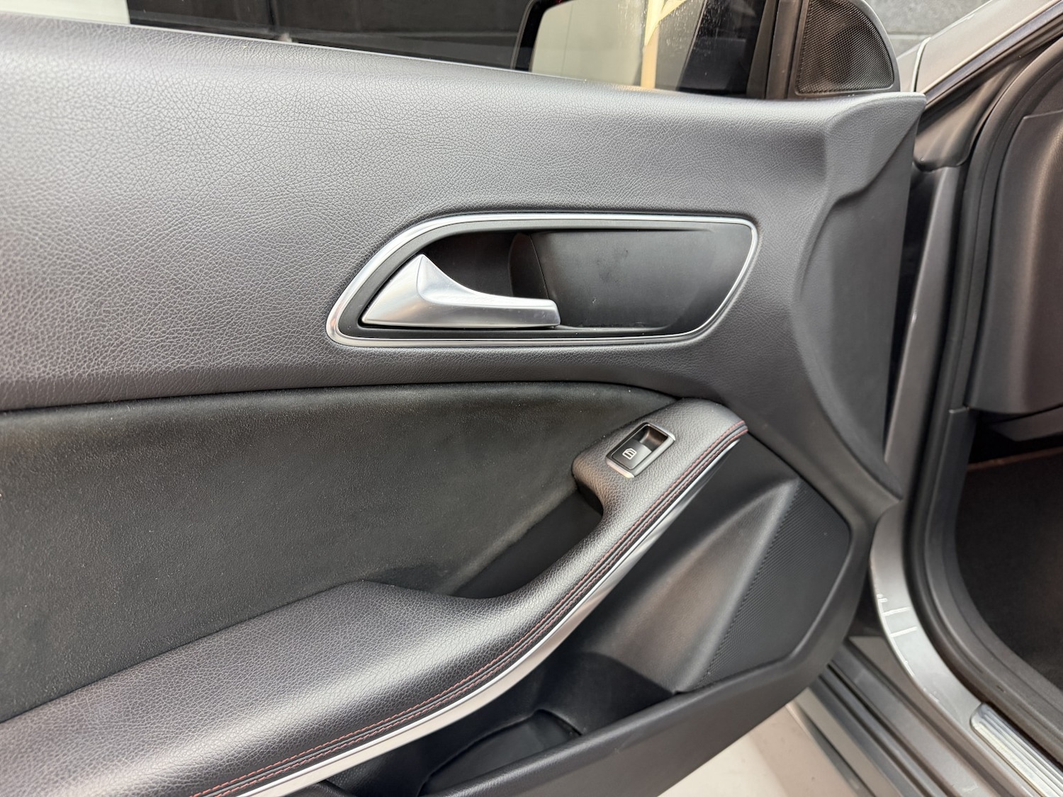 Used Mercedes-Benz CLA 2013 for sale - 77802638: Photo 40