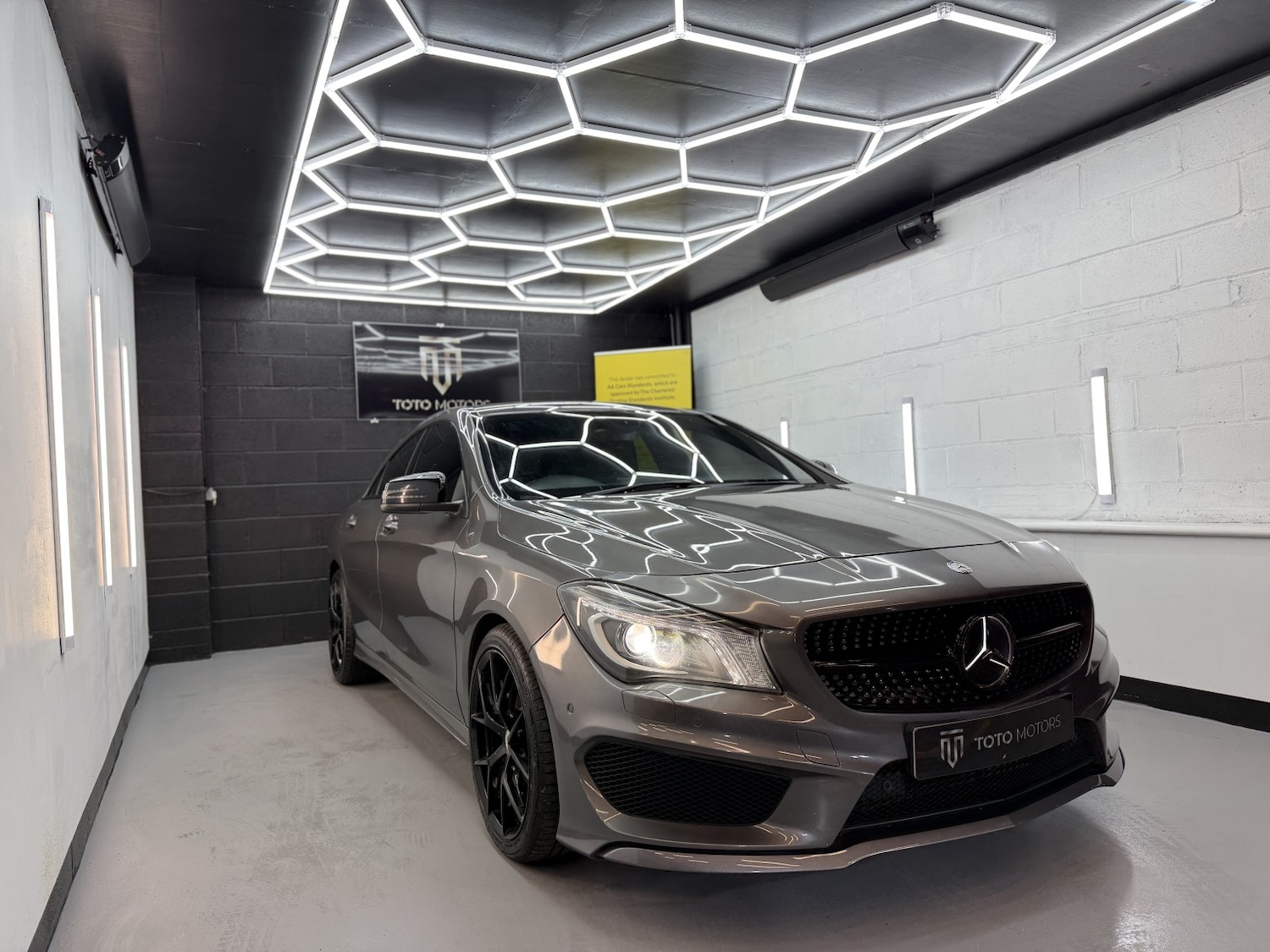 Used Mercedes-Benz CLA 2013 for sale - 77802638: Photo 6