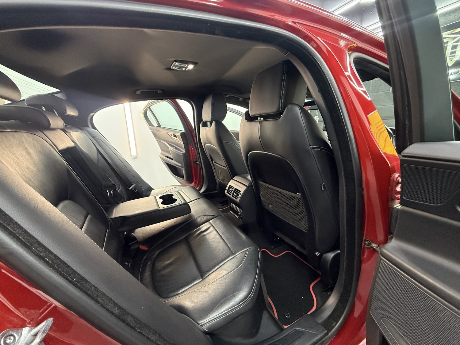 Used Jaguar XE 2017 for sale - 77240285: Photo 36