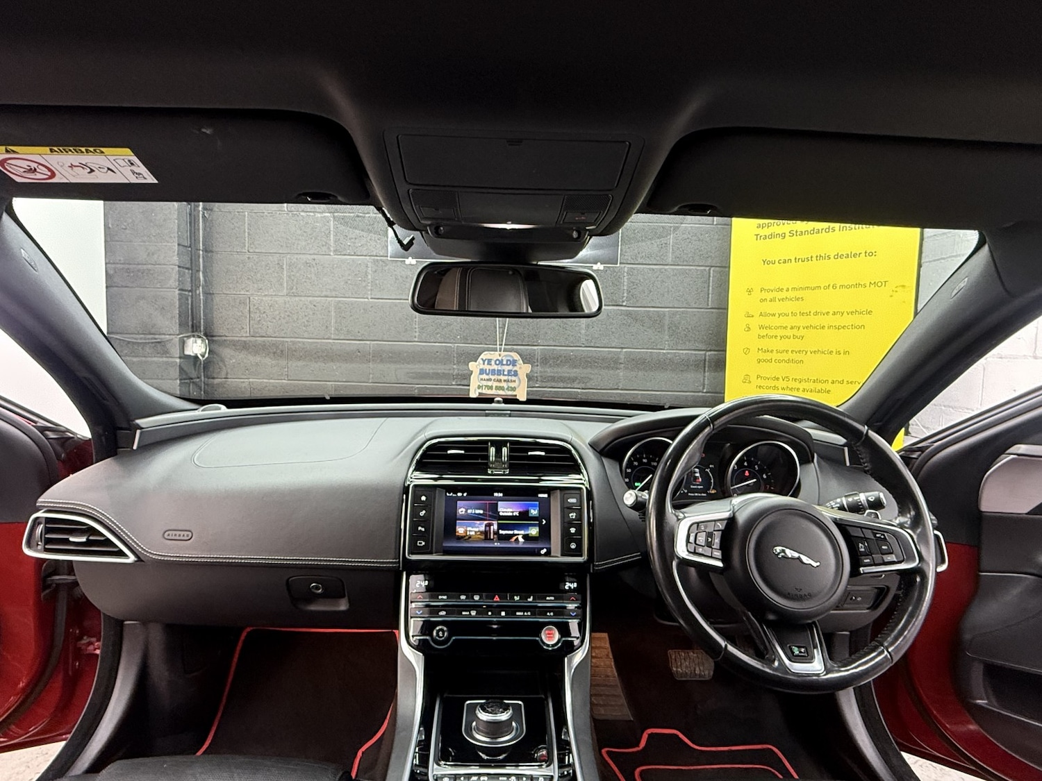 Used Jaguar XE 2017 for sale - 77240285: Photo 39