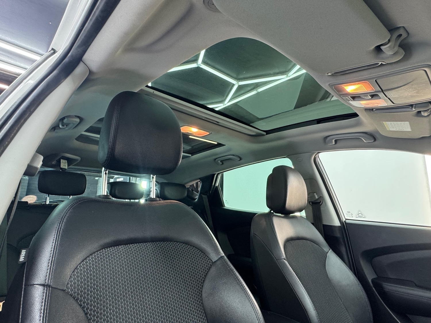 Used Hyundai Ix35 2013 for sale - 76421852: Photo 45