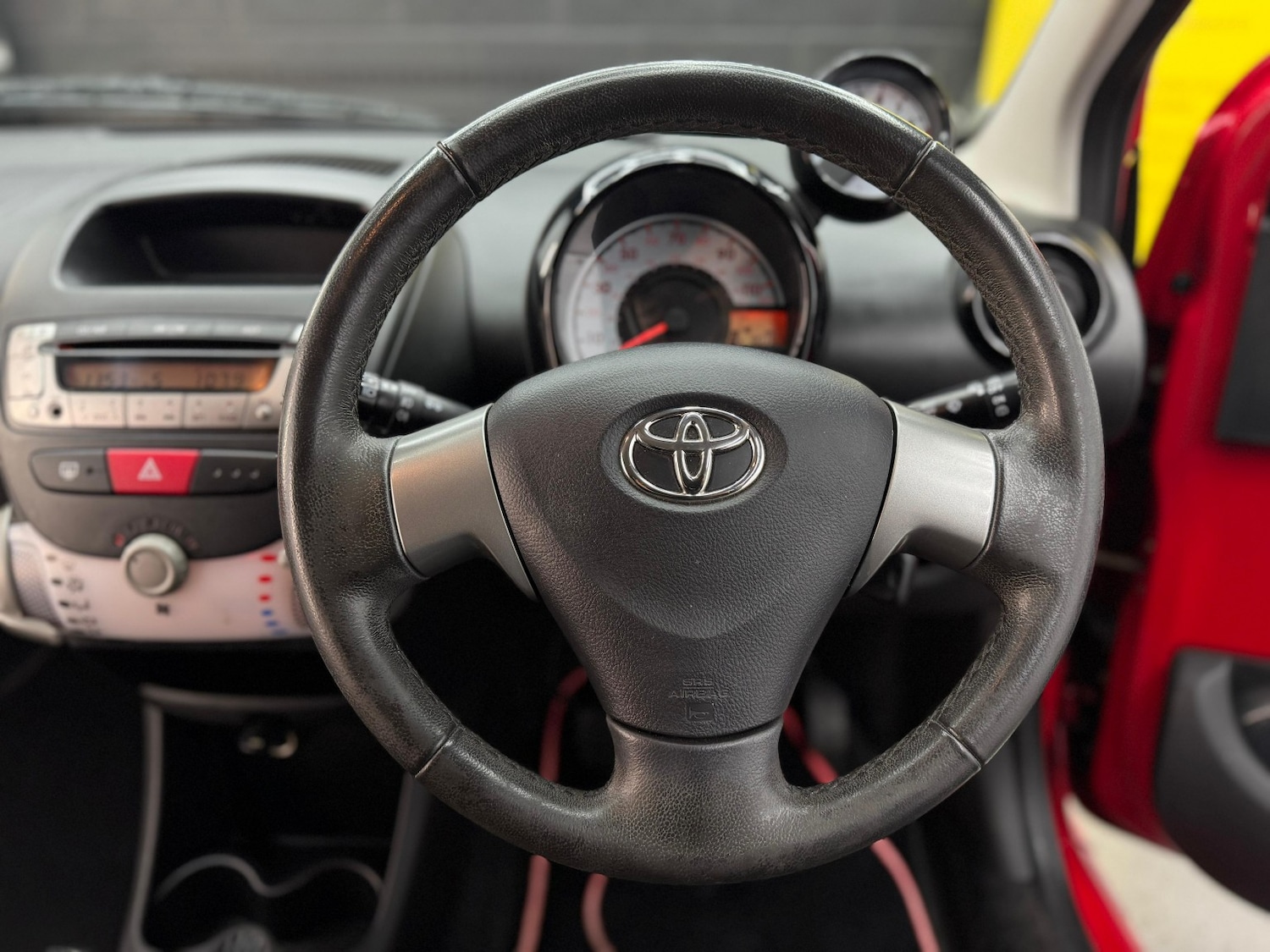 Used Toyota AYGO 2013 for sale - 76751752: Photo 26