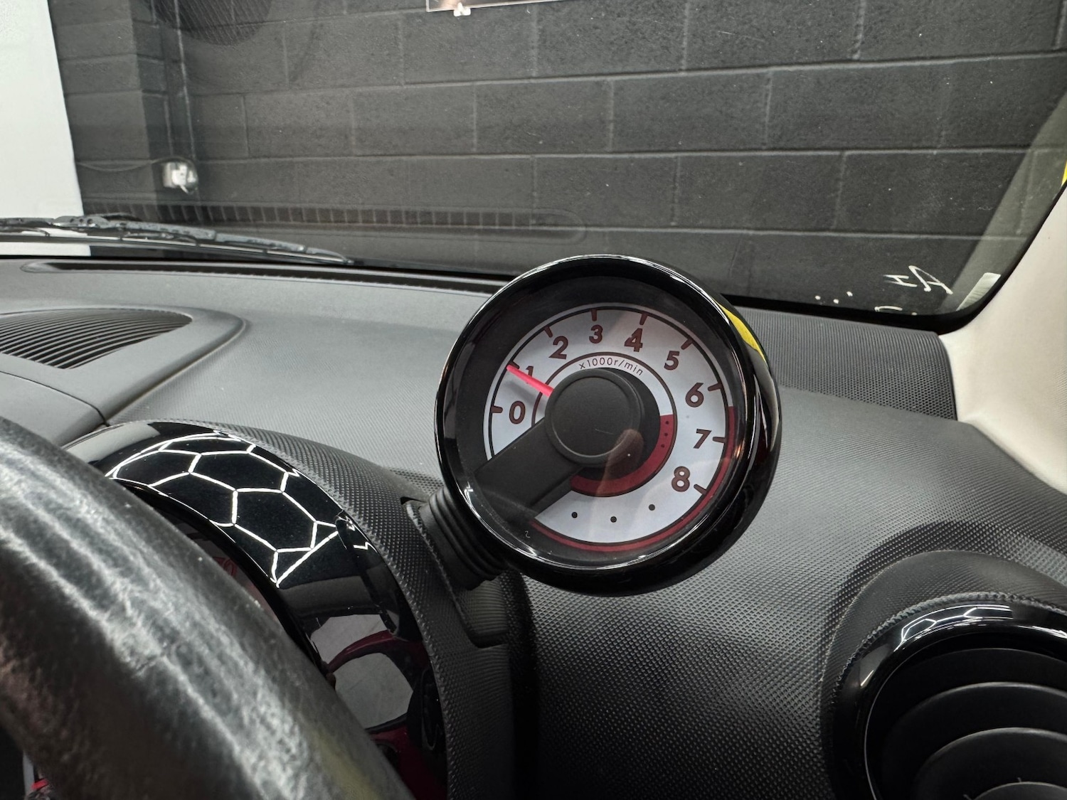 Used Toyota AYGO 2013 for sale - 76751752: Photo 31