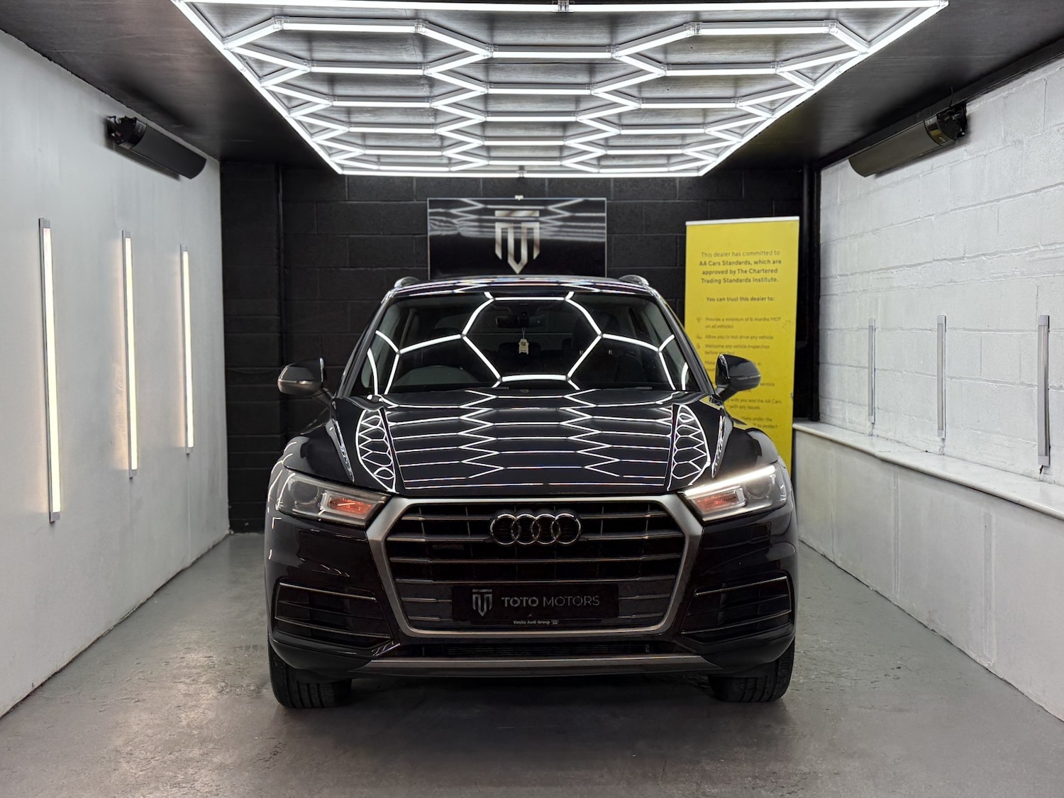 Used Audi Q5 2018 for sale - 77145170: Photo 2