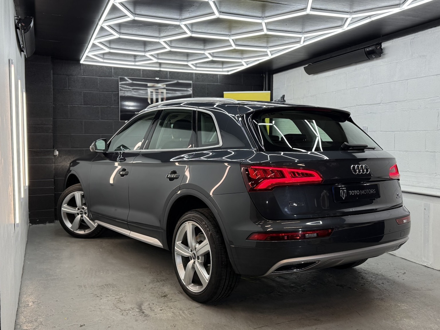Used Audi Q5 2018 for sale - 77145170: Photo 23