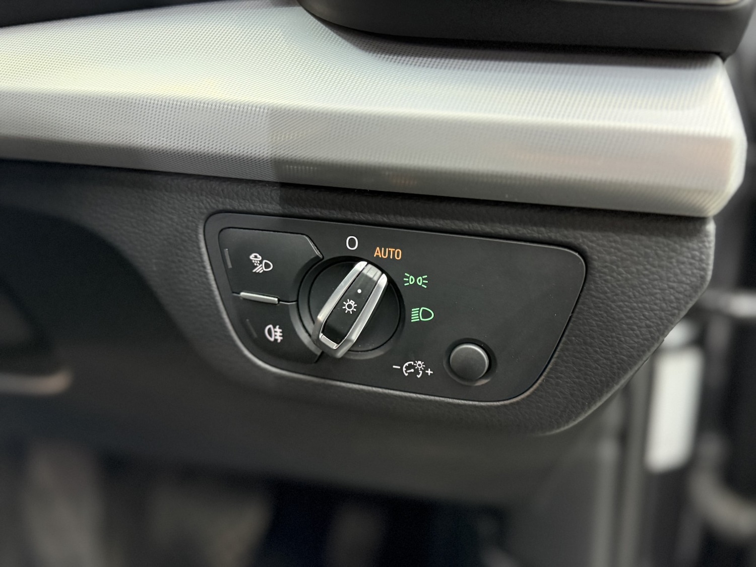 Used Audi Q5 2018 for sale - 77145170: Photo 34