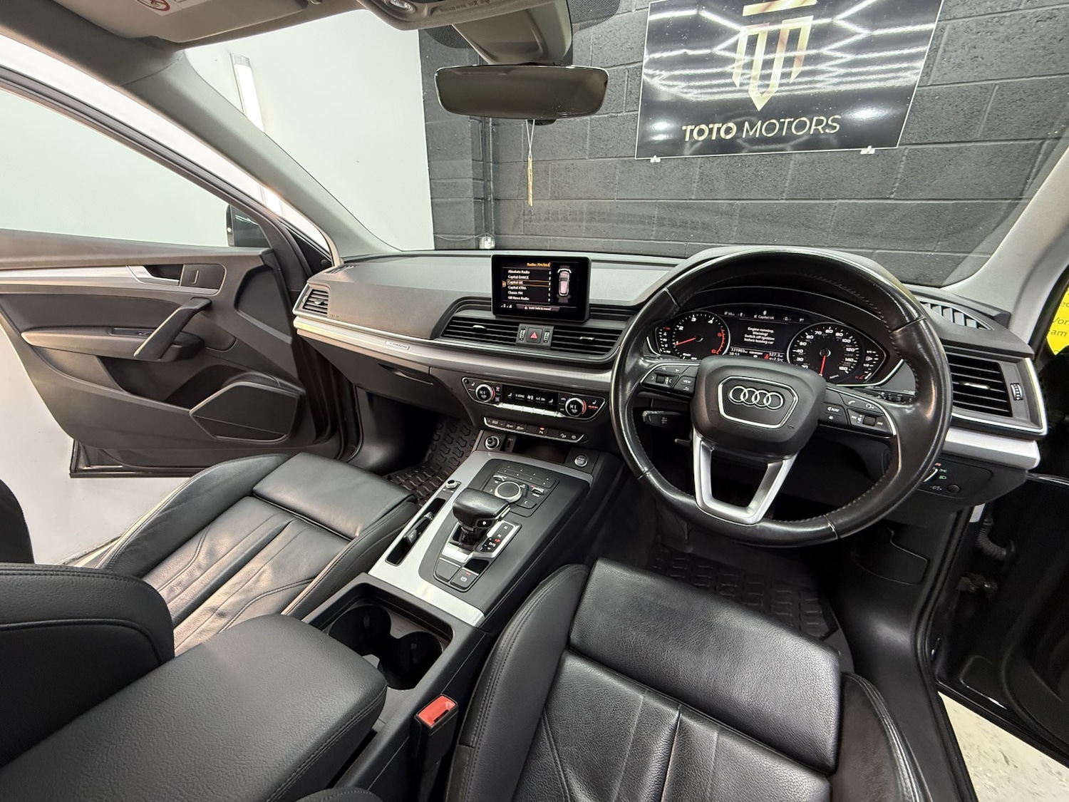 Used Audi Q5 2018 for sale - 77145170: Photo 42