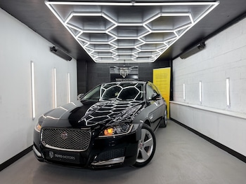 Used Jaguar XF 2017 for sale - 78349244: Photo