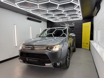 Used Mitsubishi Outlander 2015 for sale - 78386067: Photo