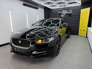 Used Jaguar XE 2016 for sale - 78349248: Photo