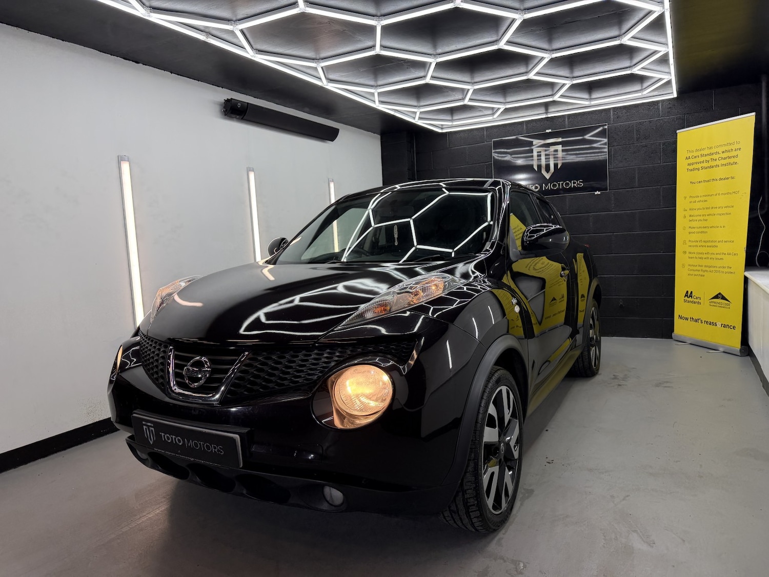Used Nissan Juke 2014 for sale - 77802674: Photo 5