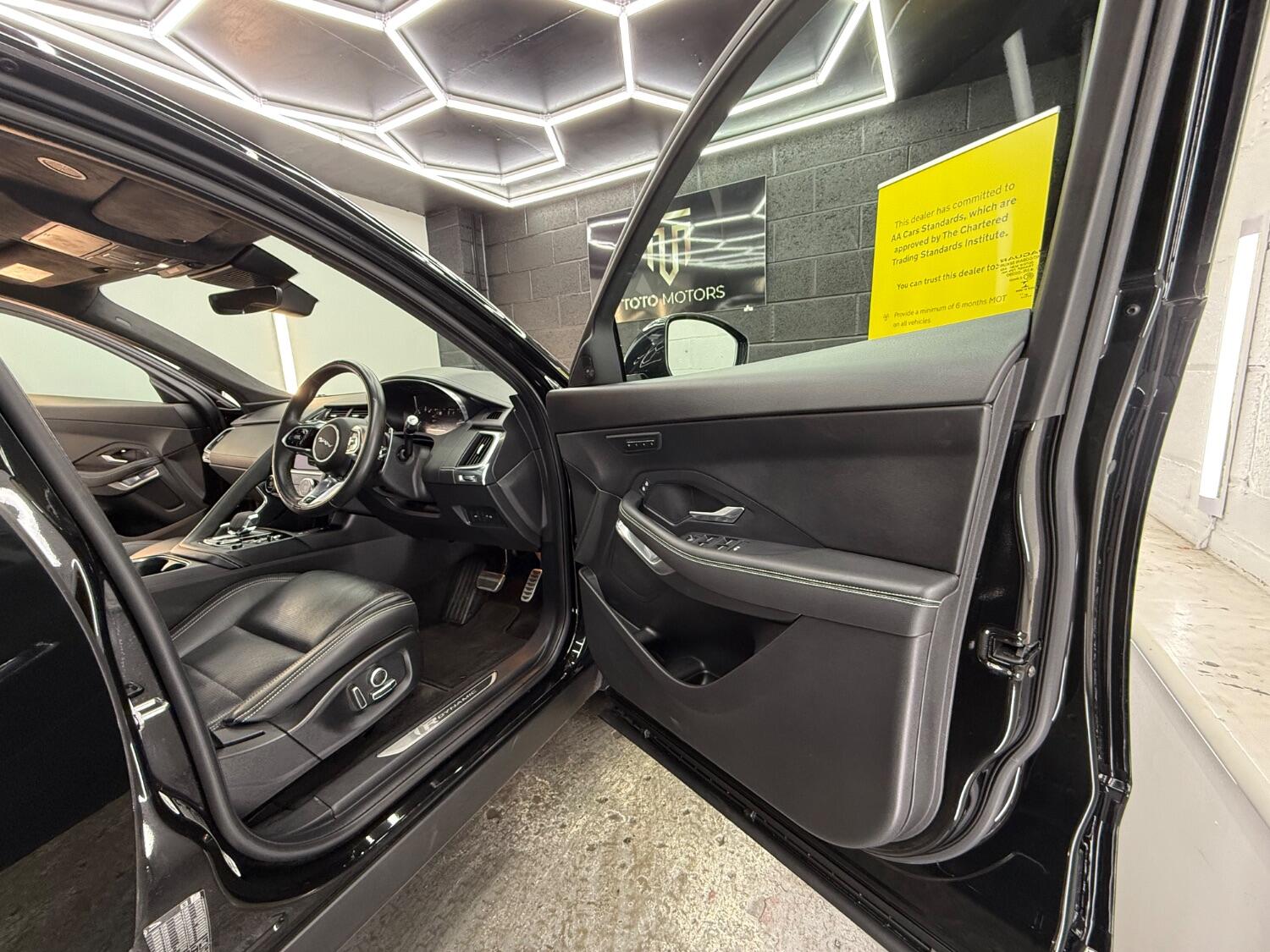 Used Jaguar E-Pace 2021 for sale - 77145177: Photo 34