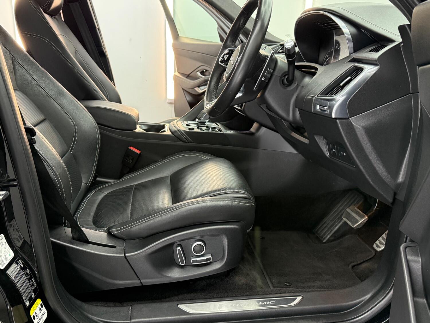 Used Jaguar E-Pace 2021 for sale - 77145177: Photo 36