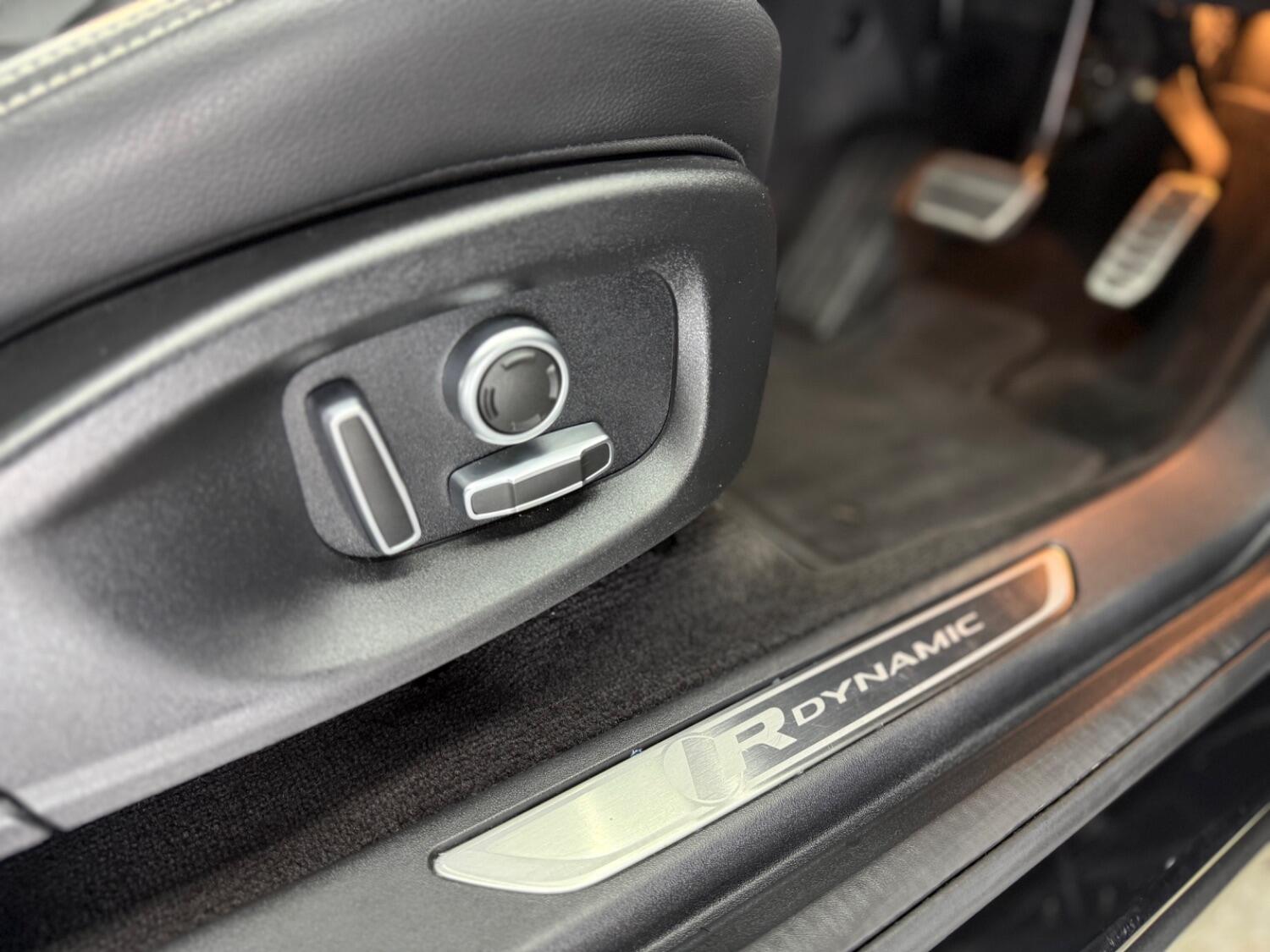 Used Jaguar E-Pace 2021 for sale - 77145177: Photo 39