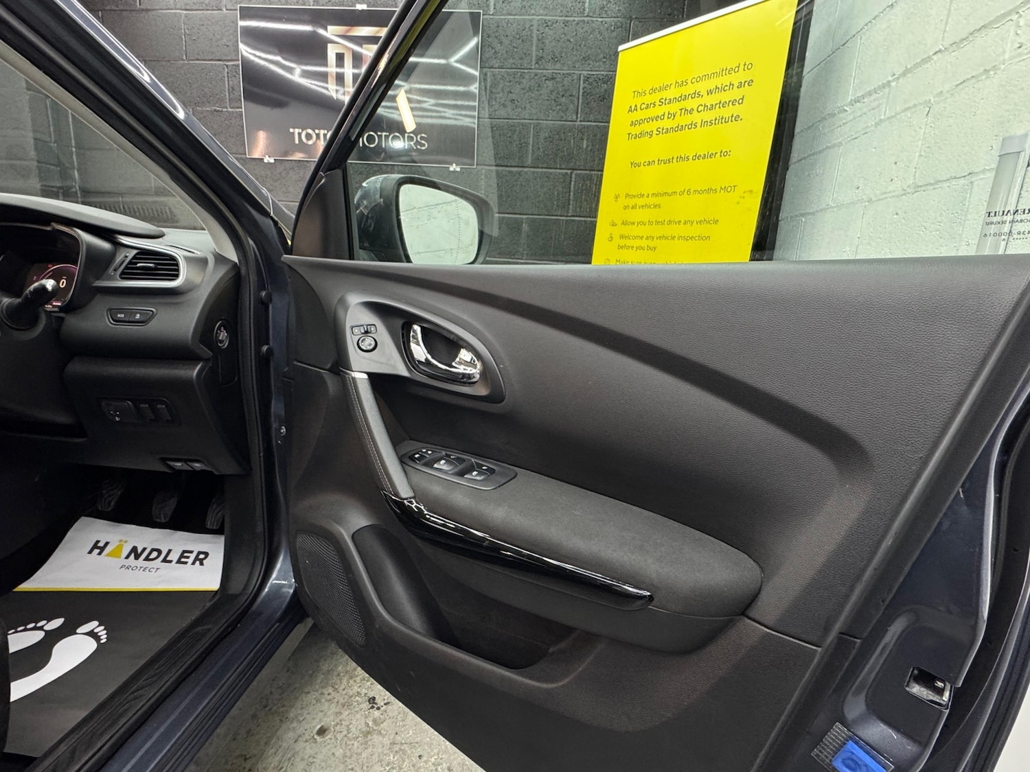 Used Renault Kadjar 2016 for sale - 77053708: Photo 17