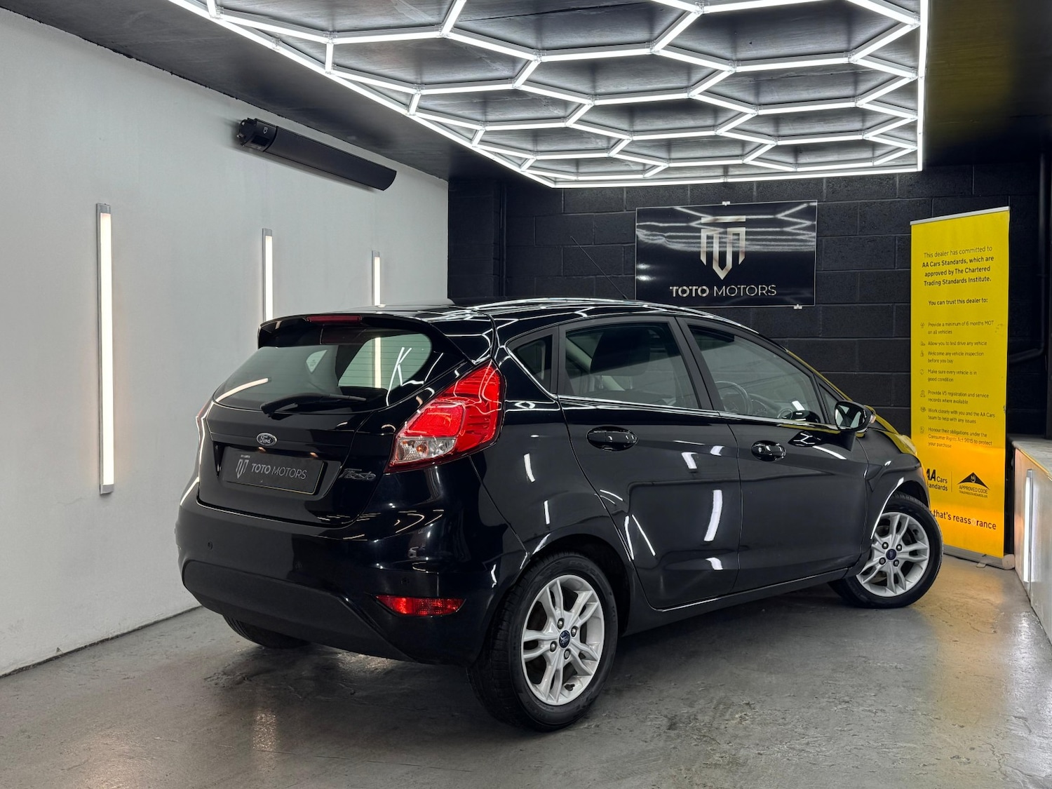 Used Ford Fiesta 2015 for sale - 76517795: Photo 12