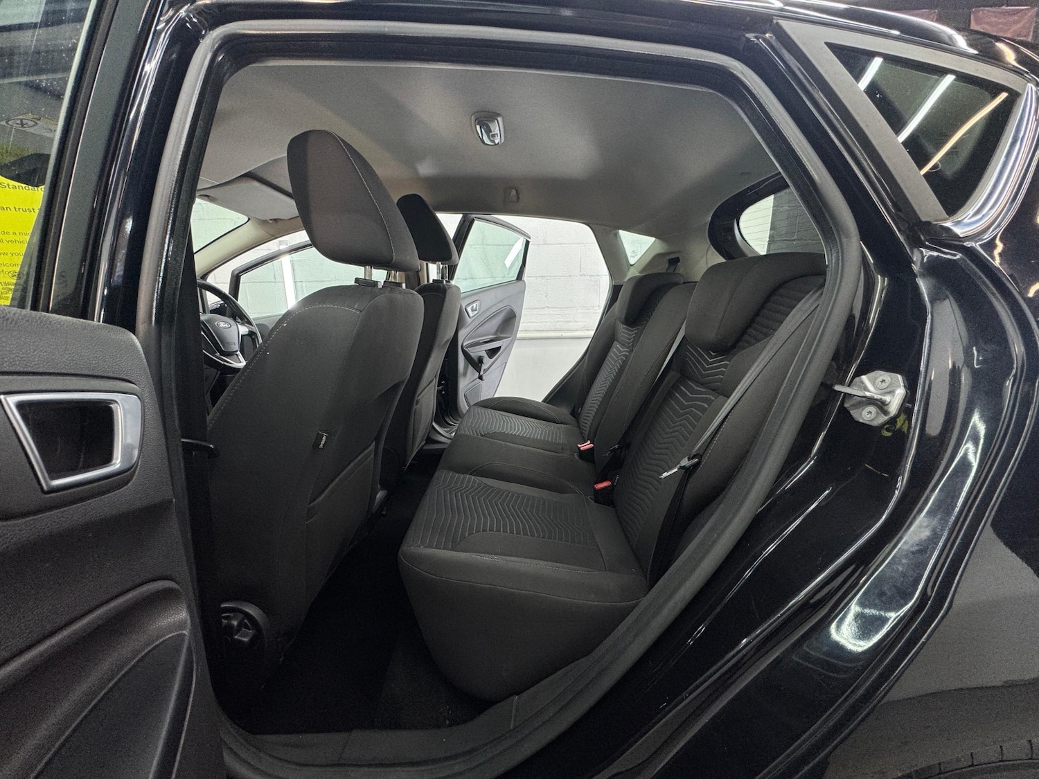 Used Ford Fiesta 2015 for sale - 76517795: Photo 31