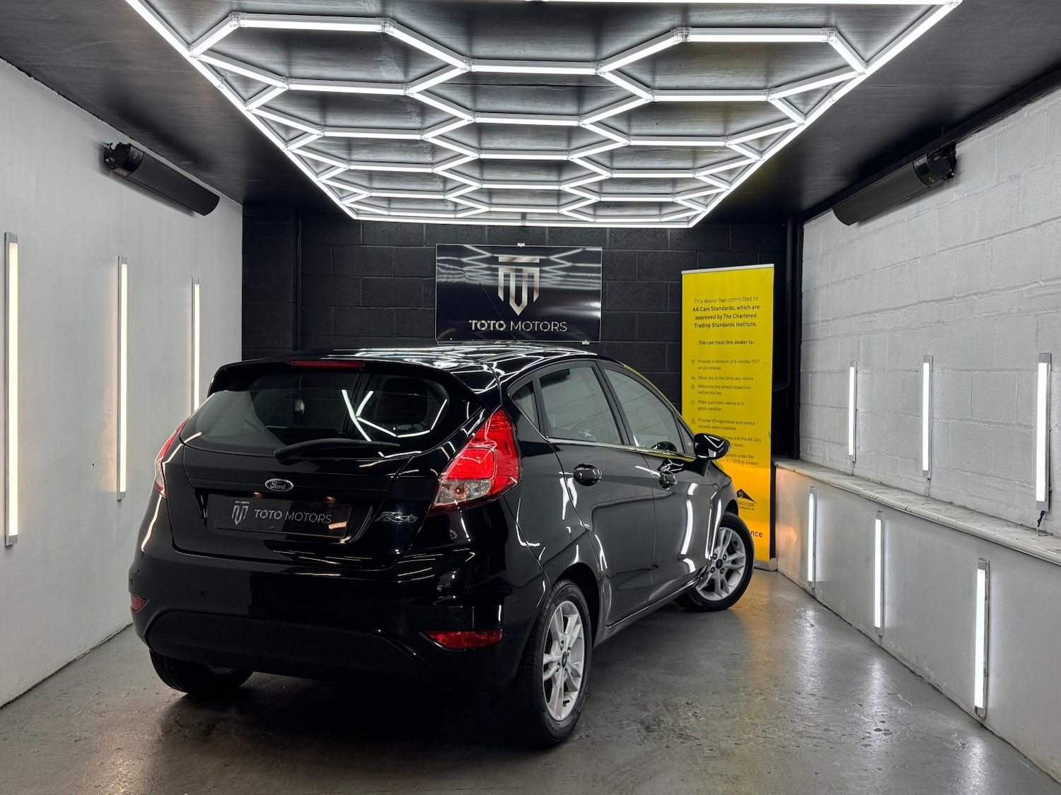 Used Ford Fiesta 2015 for sale - 76517795: Photo 9