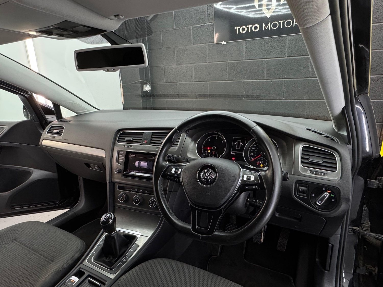 Used Volkswagen Golf 2013 for sale - 76751776: Photo 16